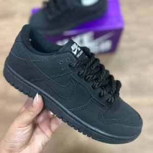 Nike dunk all black