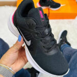 Nike running Dowshift